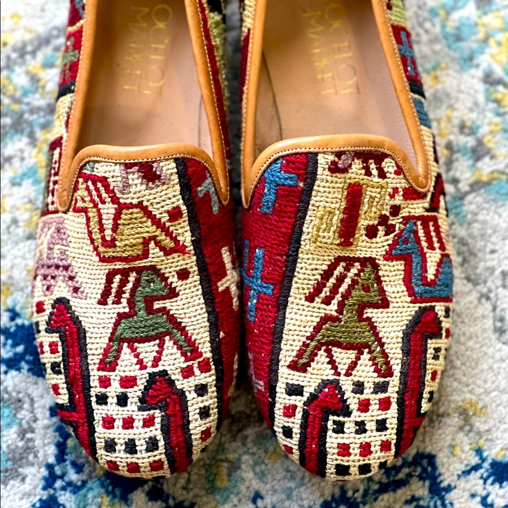 Worn once,  Silk Turkish Kilim Rug Loafer